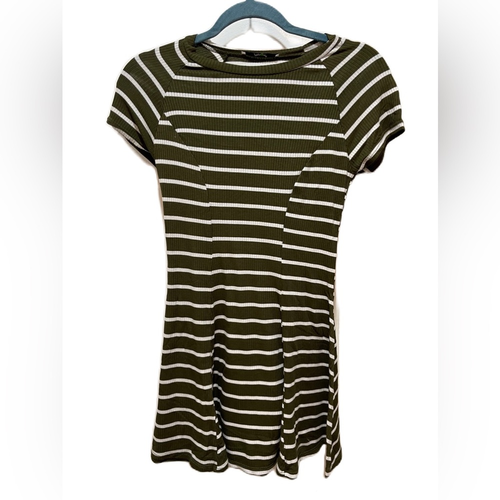 Stripper Green Tee Shirt Dress